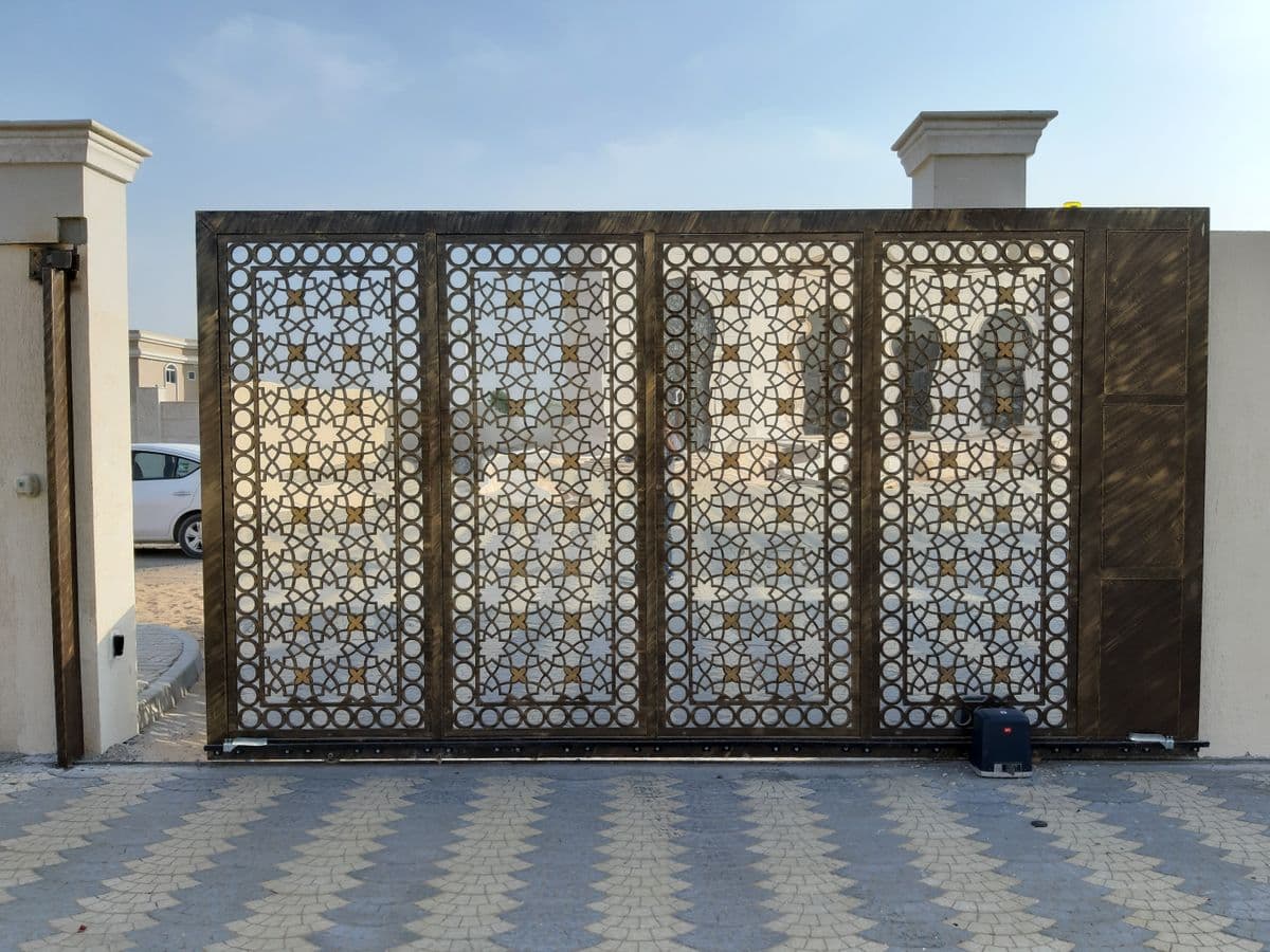 Cantilever Sliding Gate