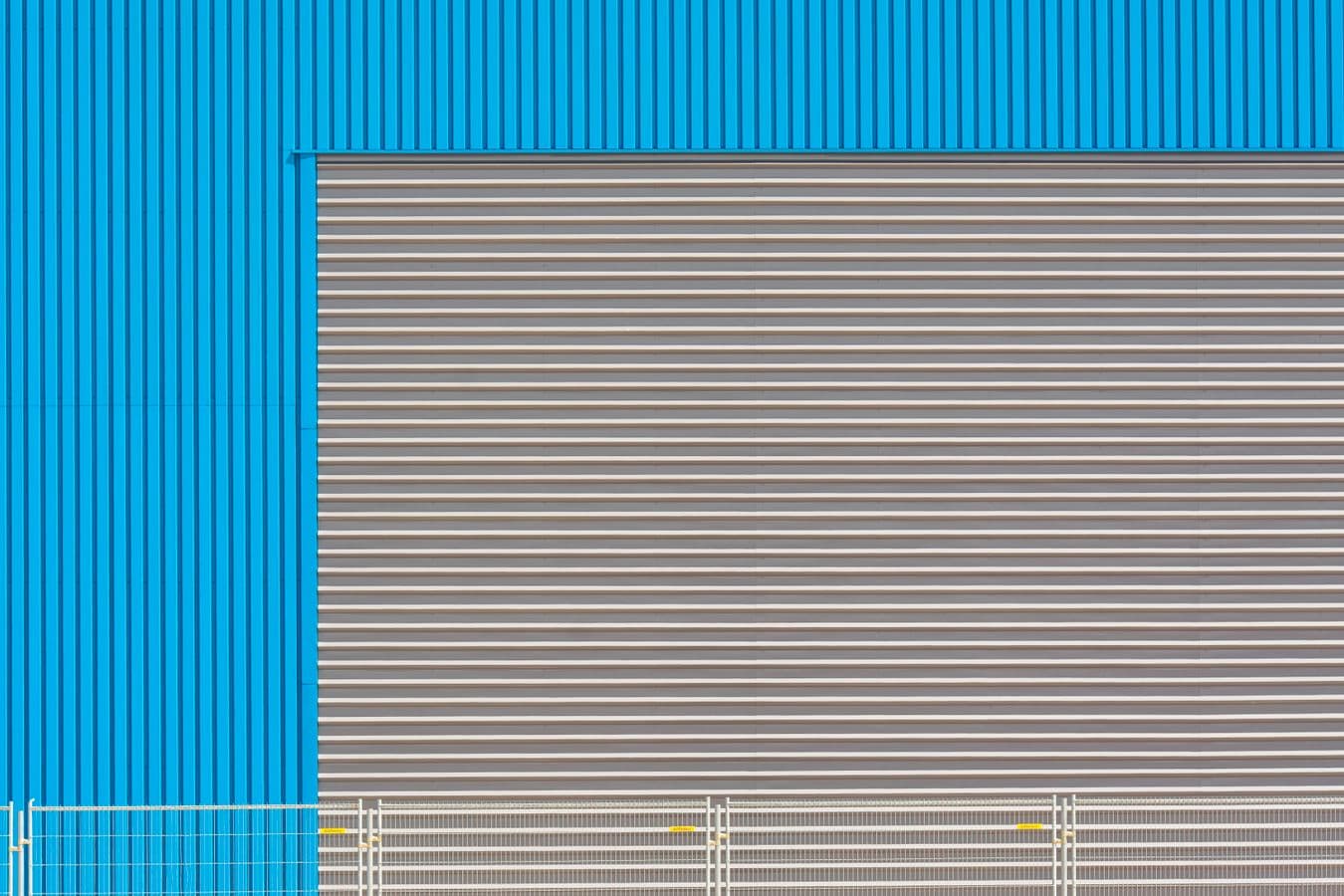12-Bay Warehouse Shutter Rollout